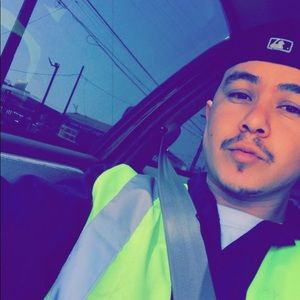 Meet your Posher, Cesar